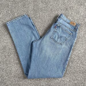 Levi's 550 Relaxed Tapered Mom Jeans Women